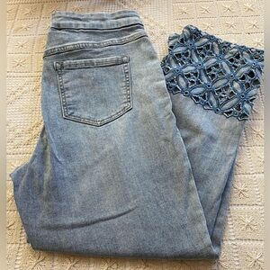 Patchington SZ 6 Women’s Cropped Jeans
